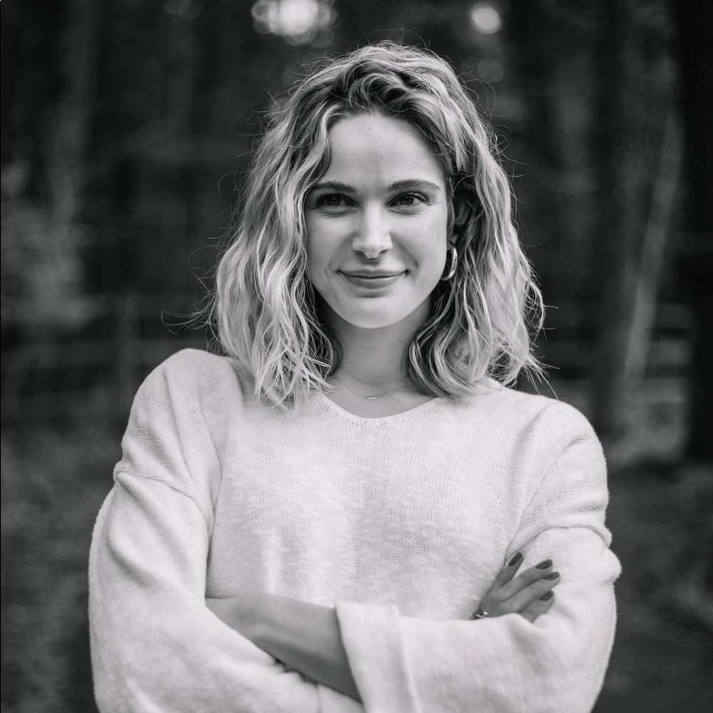 Meet your Posher, Bella